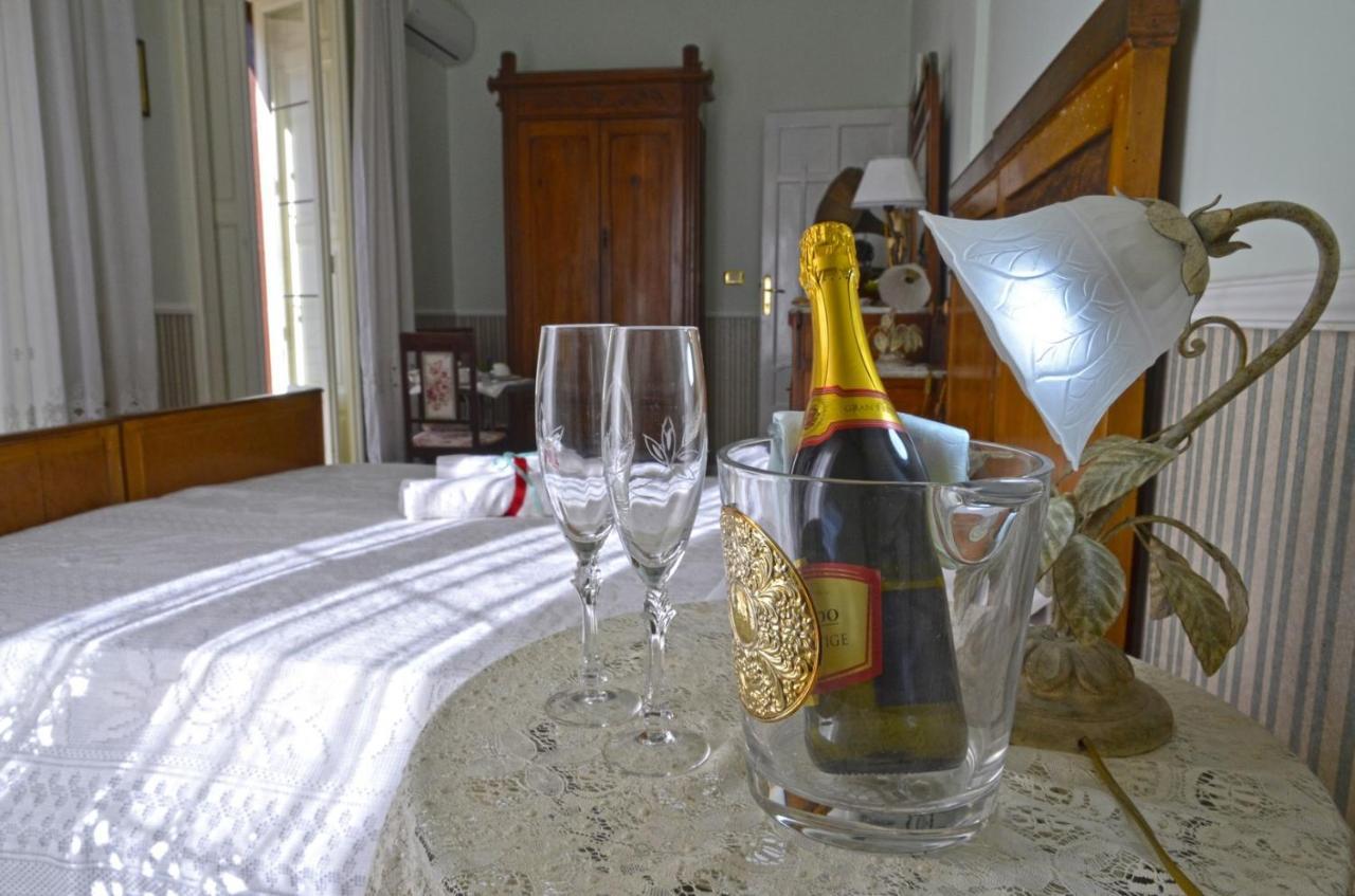 Bella Epoque Hotel รากูซา ภายนอก รูปภาพ